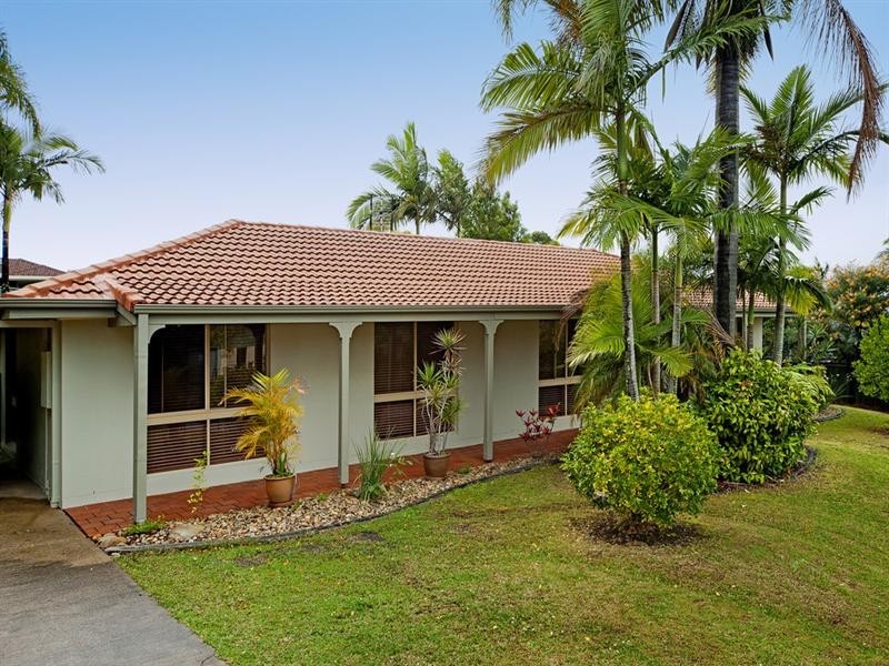 9 Tanunda Drive, Helensvale QLD 4212