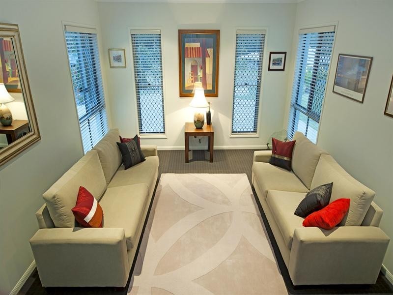 5 Waldorf Place, Maudsland QLD 4210