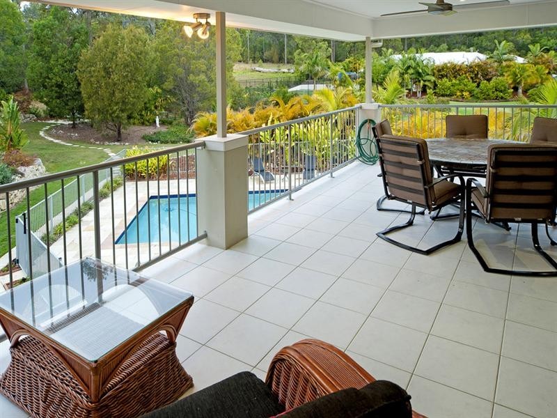 5 Waldorf Place, Maudsland QLD 4210