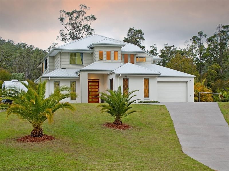 5 Waldorf Place, Maudsland QLD 4210