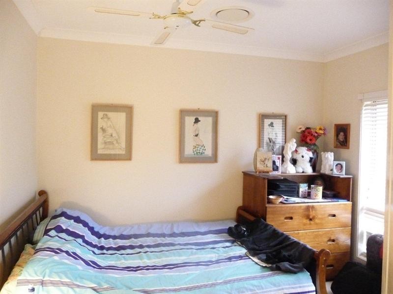 7 Shoreham Chase, Arundel QLD 4214