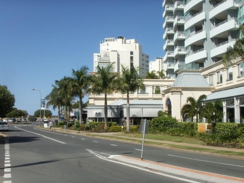 9 Sydney Street, Labrador QLD 4215