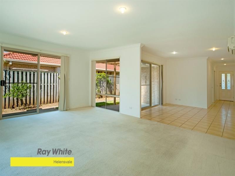 7 Fanning Court, Pacific Pines QLD 4211