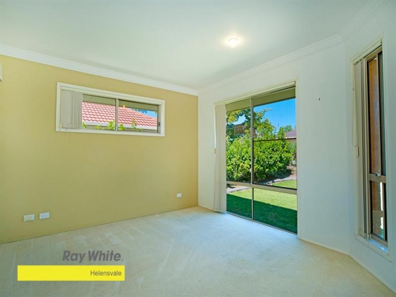 7 Fanning Court, Pacific Pines QLD 4211