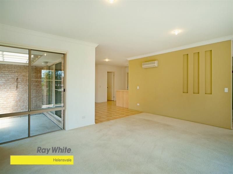 7 Fanning Court, Pacific Pines QLD 4211