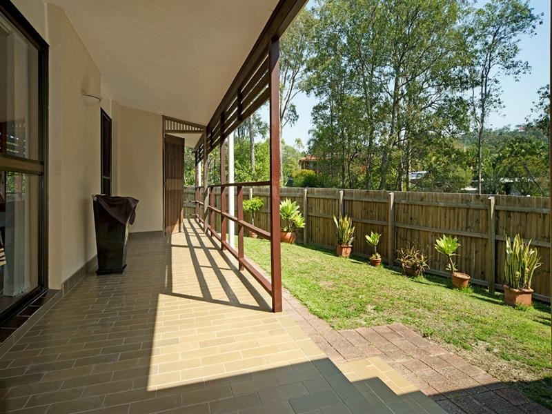 12 Catani Place, Helensvale QLD 4212
