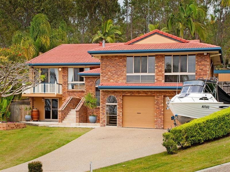 17 Penrith, Helensvale QLD 4212