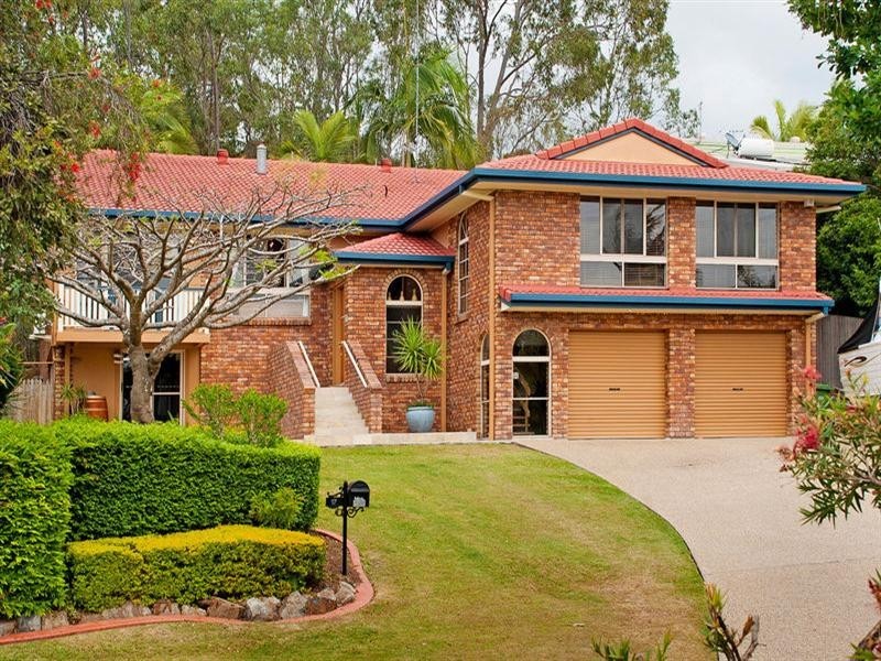 17 Penrith, Helensvale QLD 4212