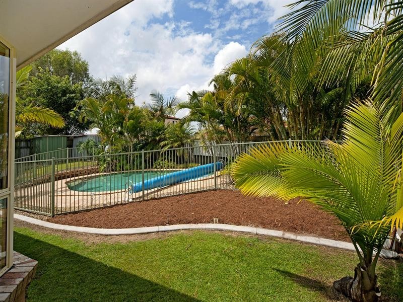 20 Urangan Court, Helensvale QLD 4212