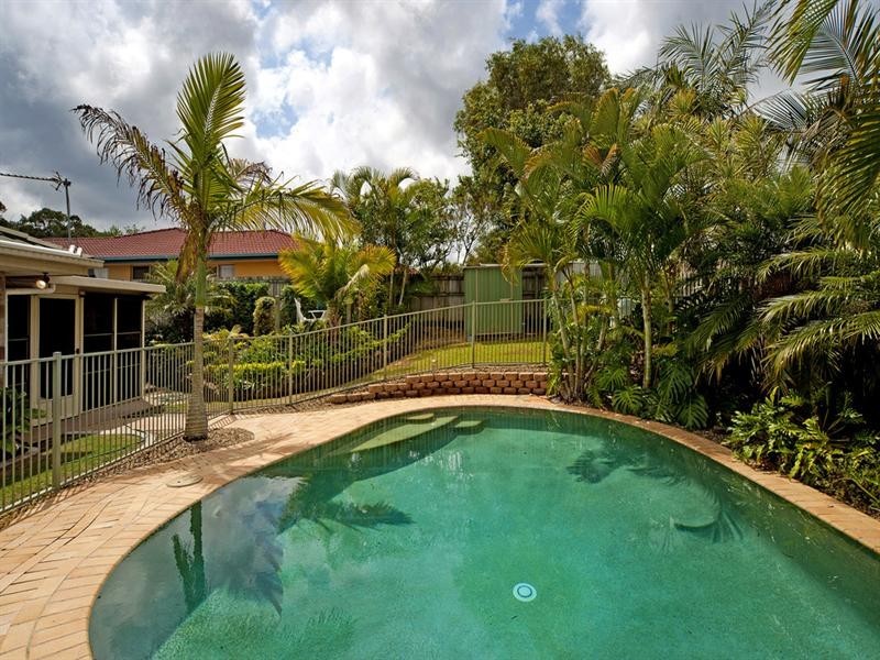 20 Urangan Court, Helensvale QLD 4212