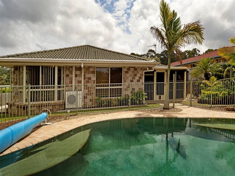 20 Urangan Court, Helensvale QLD 4212
