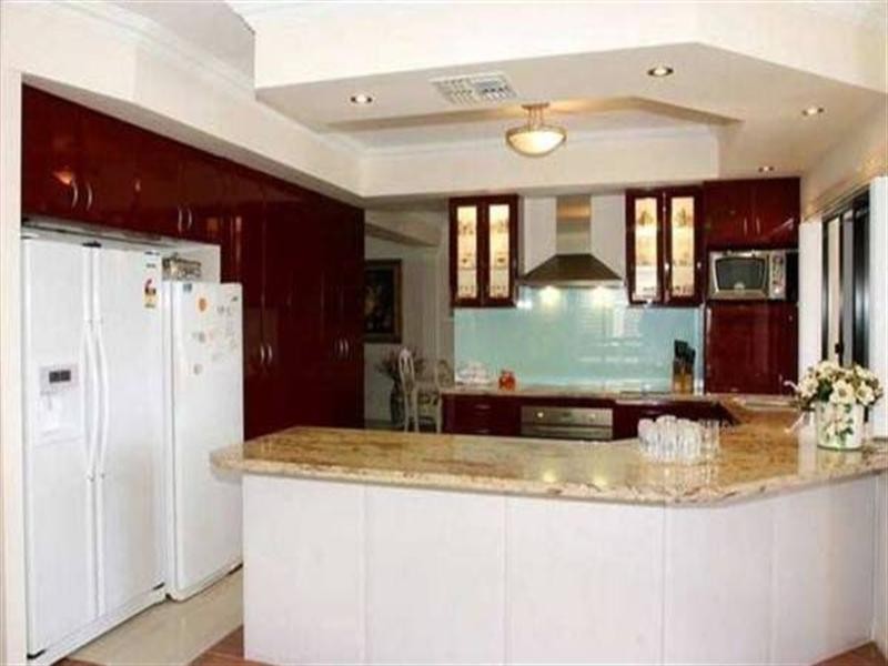 11 Mercure Place, Highland Park QLD 4211