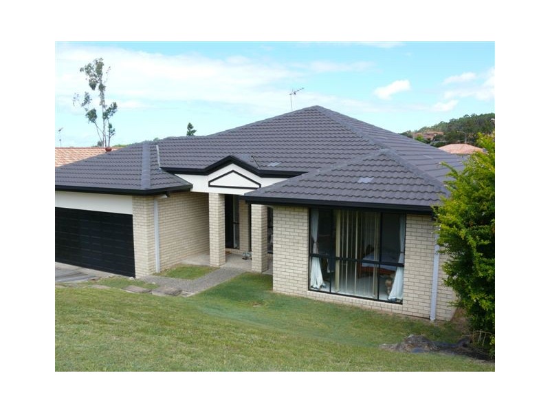 Pacific Pines QLD 4211