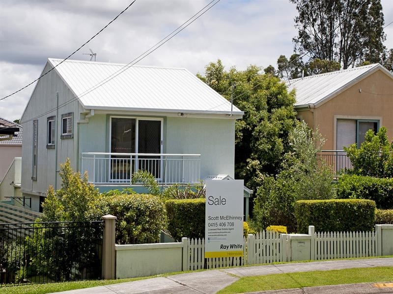 4 Buliti Street, Hope Island QLD 4212