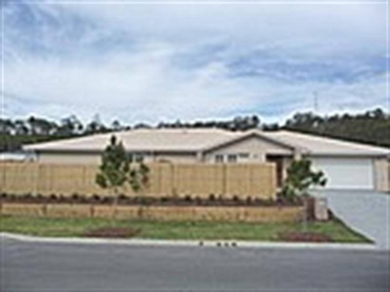 2/16 Bellinger Key, Pacific Pines QLD 4211