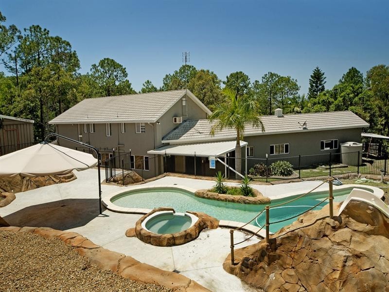 109 Glade Drive, Gaven QLD 4211