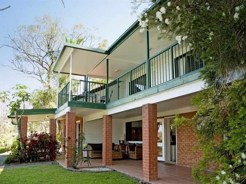 66 Castle Hill Drive South, Gaven QLD 4211