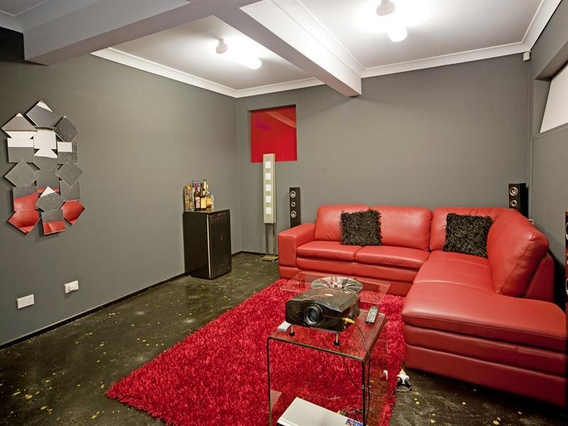 66 Castle Hill Drive South, Gaven QLD 4211