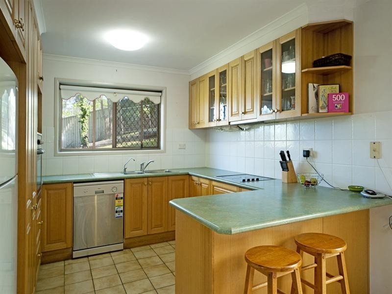 66 Castle Hill Drive South, Gaven QLD 4211