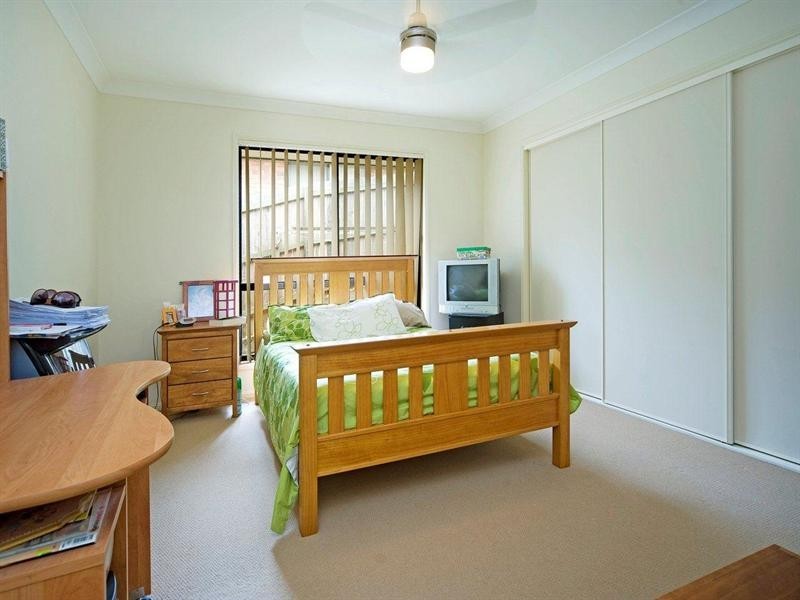 2/18 Hydrangea, Ormeau QLD 4208