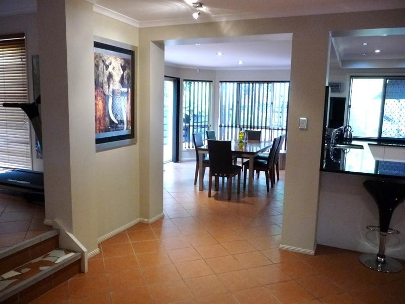 26 Polynesia Avenue, Pacific Pines QLD 4211