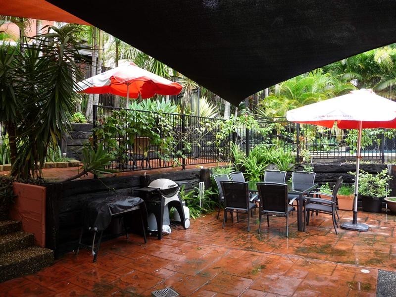 26 Polynesia Avenue, Pacific Pines QLD 4211