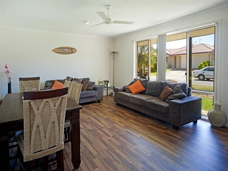 14 Whyalla Court, Helensvale QLD 4212