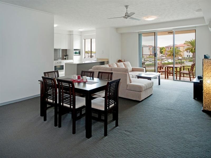 322/66 Sickle Avenue, Hope Island QLD 4212