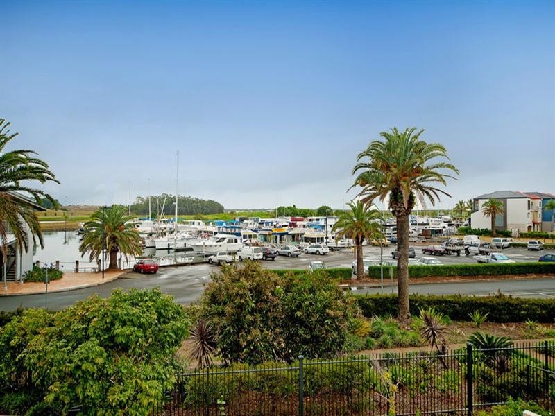 322/66 Sickle Avenue, Hope Island QLD 4212