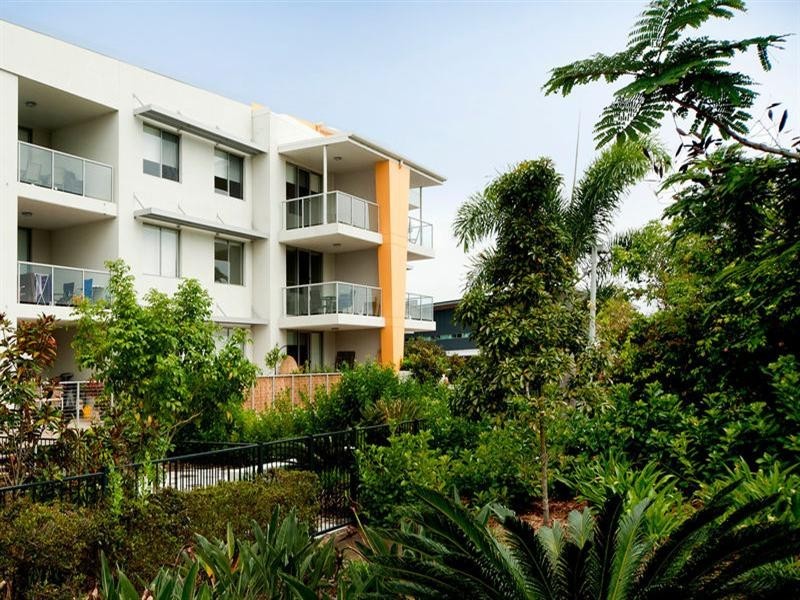 322/66 Sickle Avenue, Hope Island QLD 4212