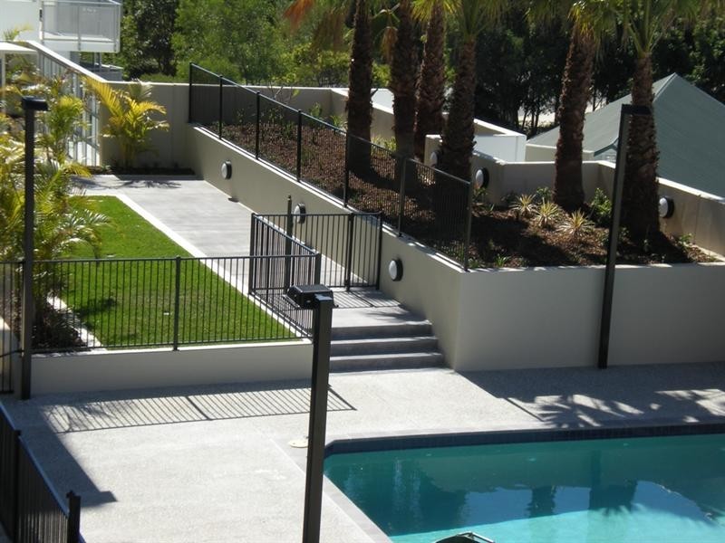 2302/111 Lindfield Drive, Helensvale QLD 4212