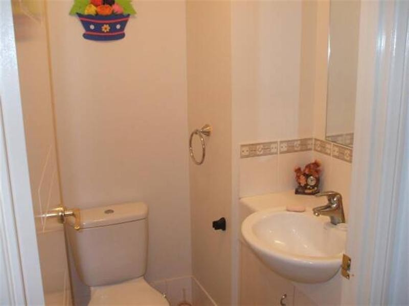 2 Belongil Street, Pacific Pines QLD 4211