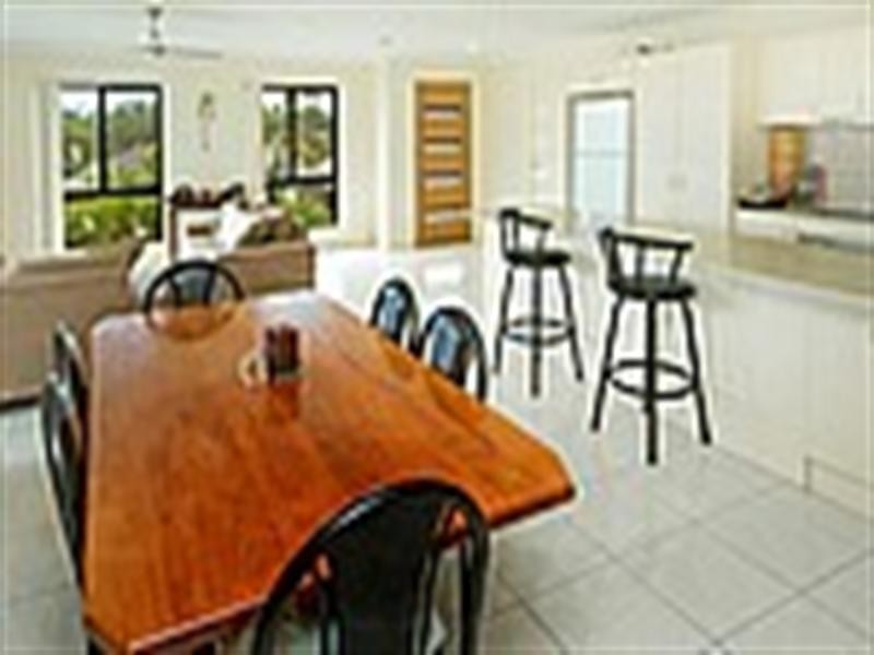 2/18 Hydrangea Street, Ormeau QLD 4208