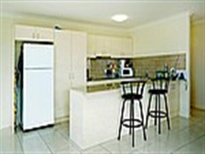 2/18 Hydrangea Street, Ormeau QLD 4208