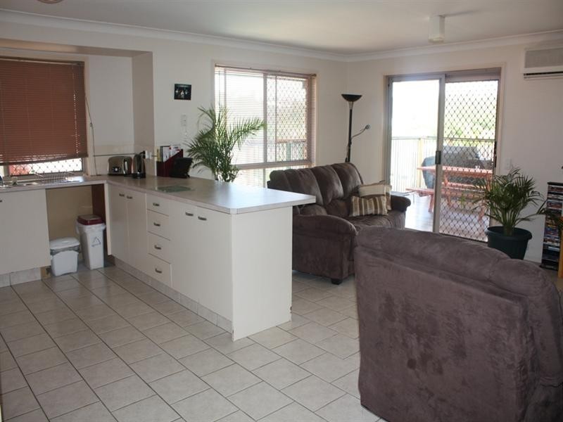 52 Greenacre Drive, Parkwood QLD 4214