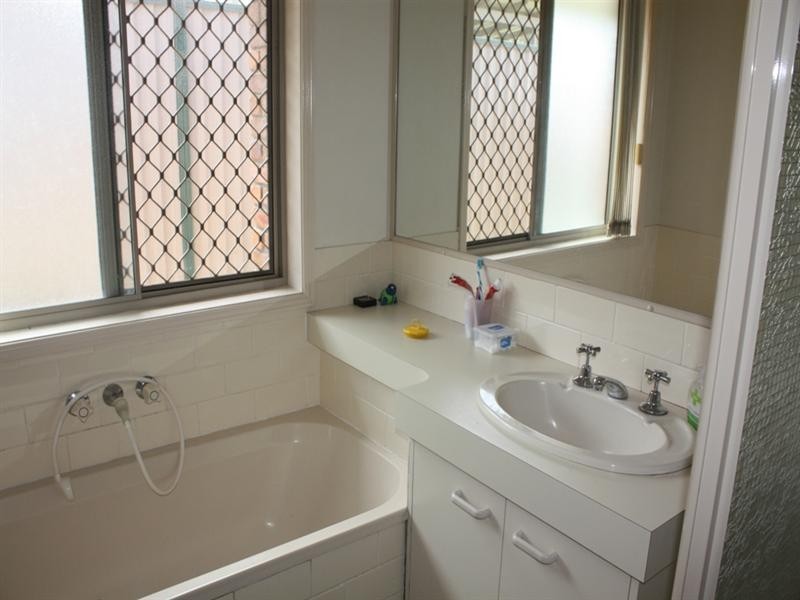 52 Greenacre Drive, Parkwood QLD 4214