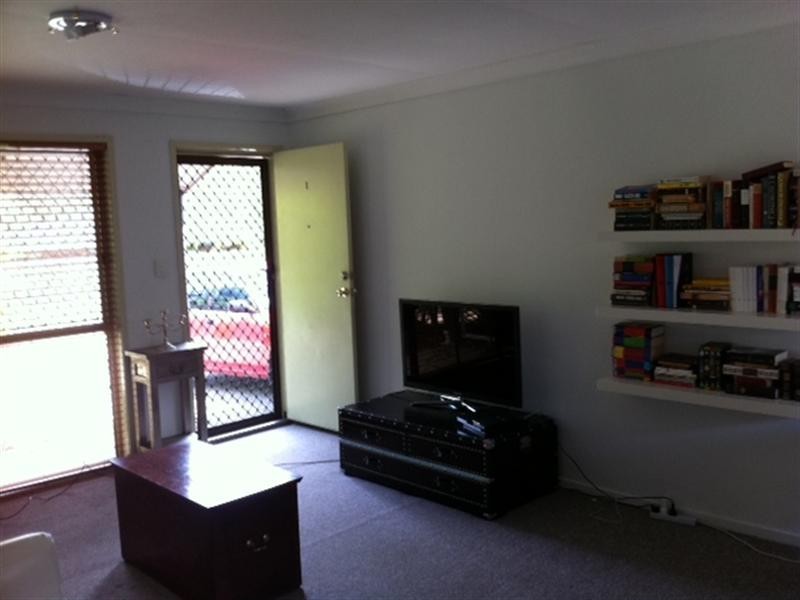 1/11 Napper Road, Arundel QLD 4214