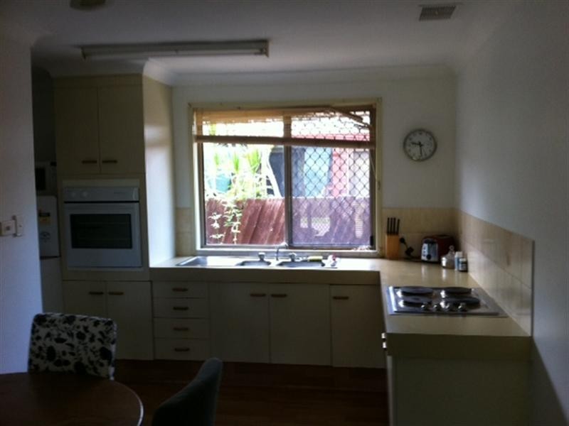 1/11 Napper Road, Arundel QLD 4214