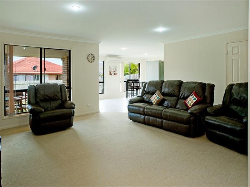 19 Heather Drive, Upper Coomera QLD 4209