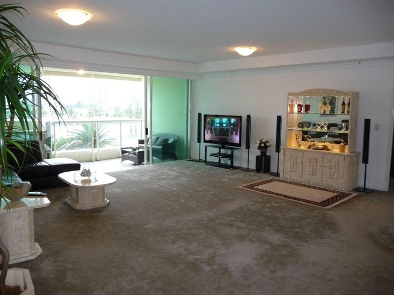 29/75 Brighton Parade, Southport QLD 4215