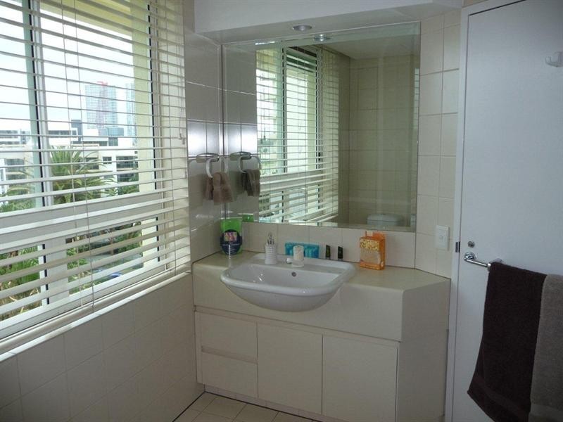 29/75 Brighton Parade, Southport QLD 4215