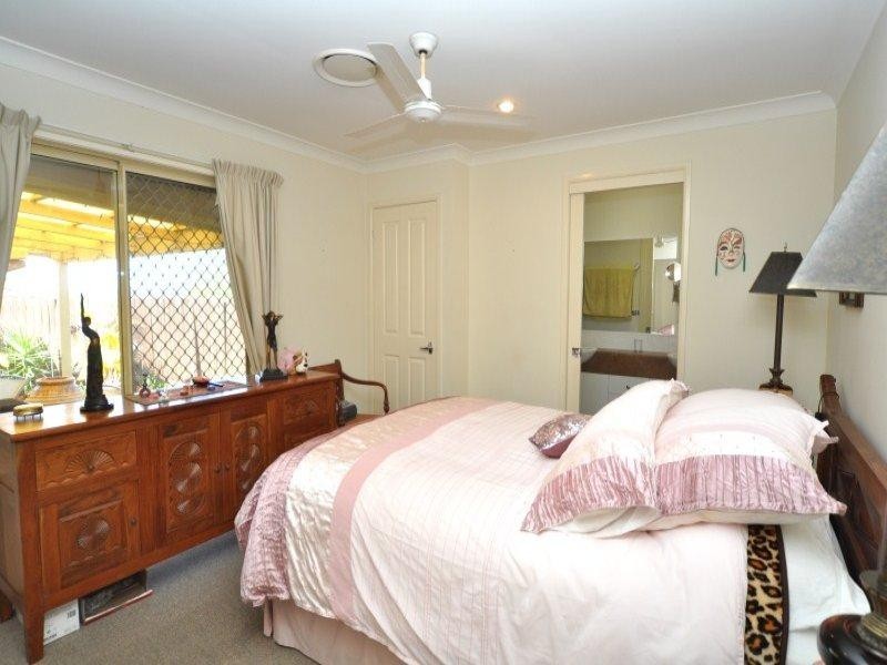 95 Lindfield Road, Helensvale QLD 4212