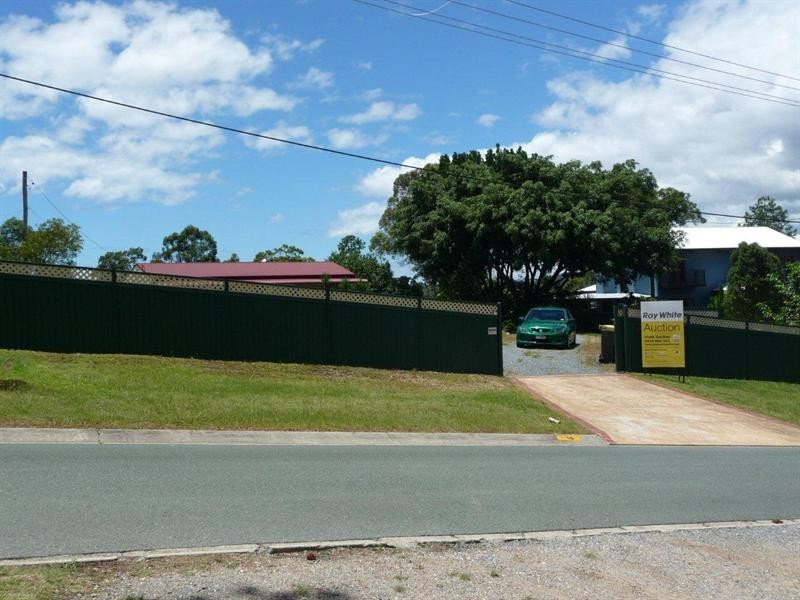 16 Connemara Road, Gaven QLD 4211