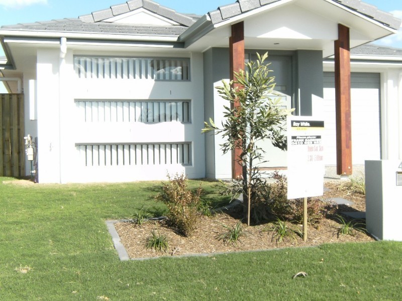 49 The Landings, Upper Coomera QLD 4209