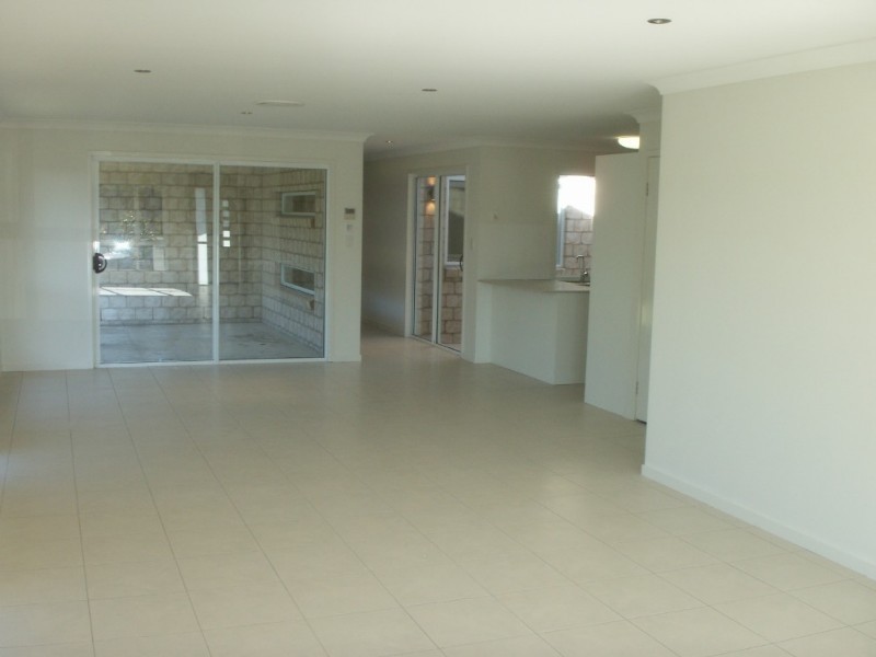 49 The Landings, Upper Coomera QLD 4209