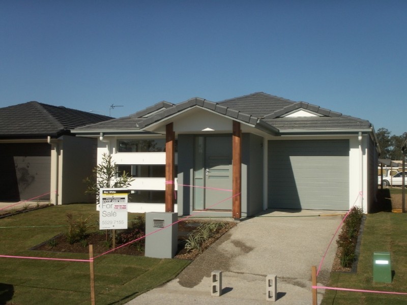 49 The Landings, Upper Coomera QLD 4209