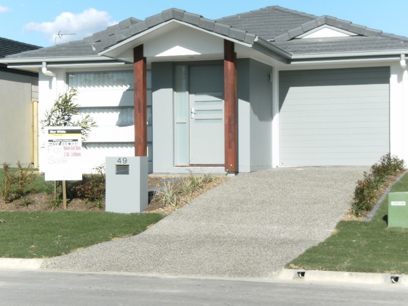 49 The Landings, Upper Coomera QLD 4209