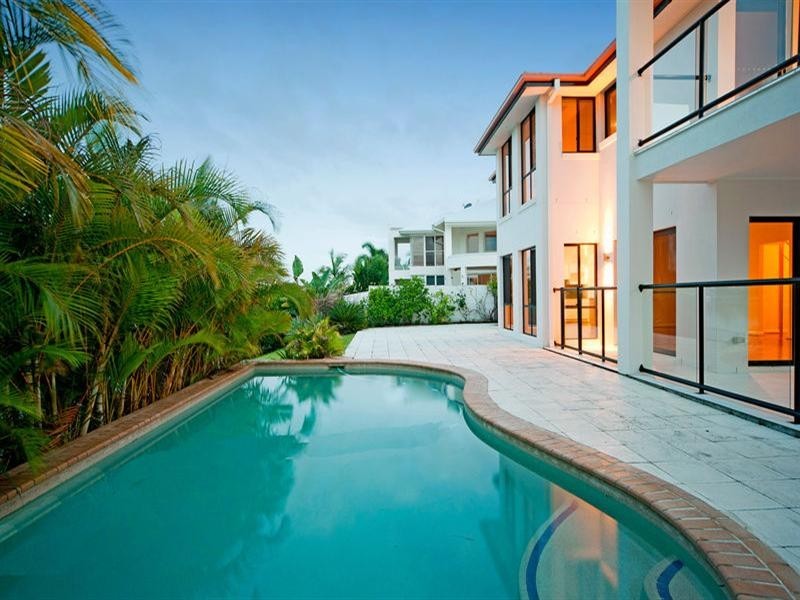 17 Sabrina Avenue, Helensvale QLD 4212