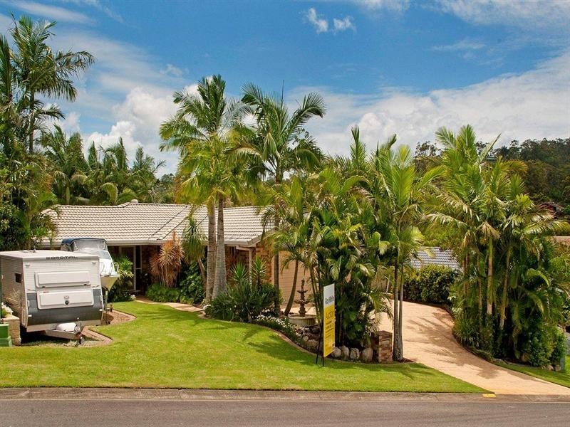 5 Brewer Court, Parkwood QLD 4214