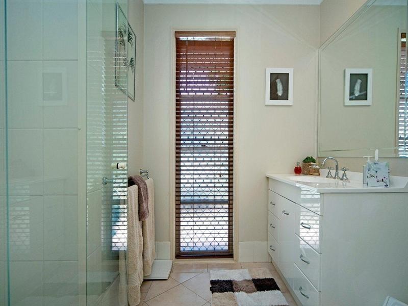 5 Brewer Court, Parkwood QLD 4214